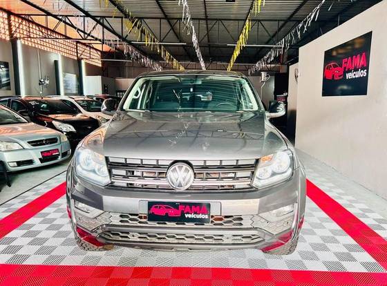 VOLKSWAGEN AMAROK 2.0 HIGHLINE 4X4 CD 16V TURBO INTERCOOLER DIESEL 4P AUTOMÁTICO VOLKSWAGEN AMAROK 2.0 HIGHLINE 4X4 CD 16V TURBO INTERCOOLER DIESEL 4P AUTOMÁTICO